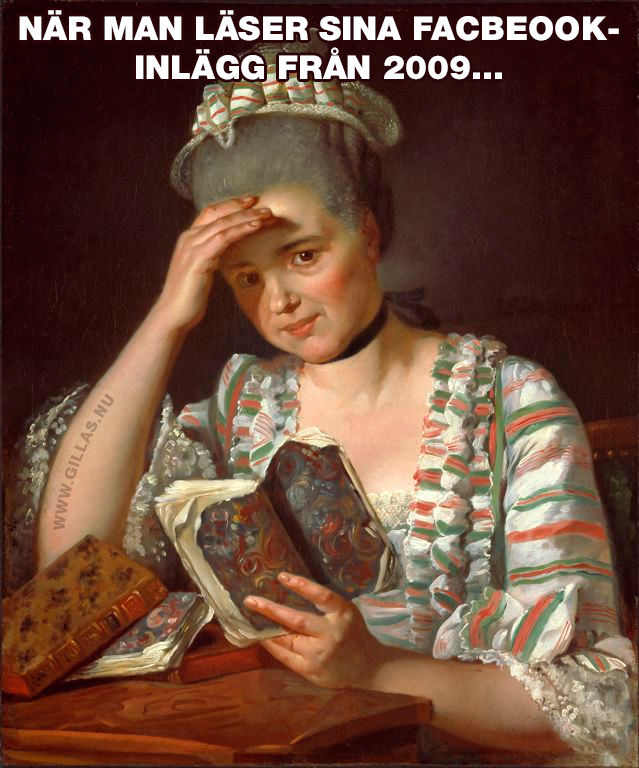 Kvinna läser bok och skäms - När man ser sina facebookinlägg från 2009